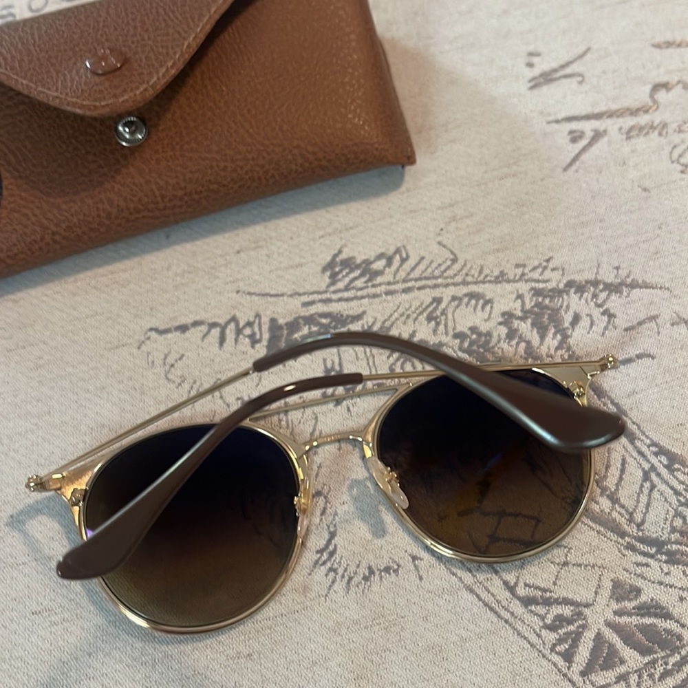 Barely Used - image 4